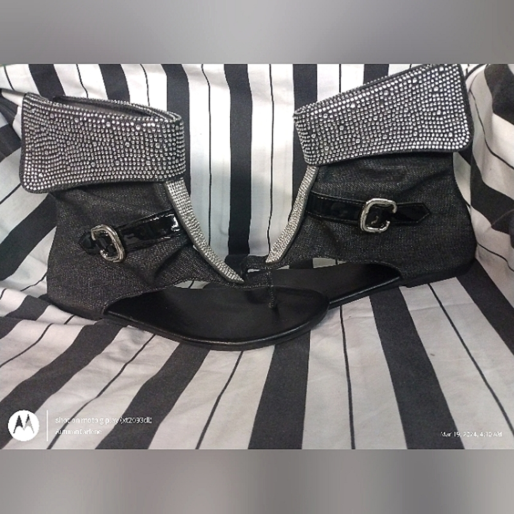 Fancy Sandals - Picture 3 of 4